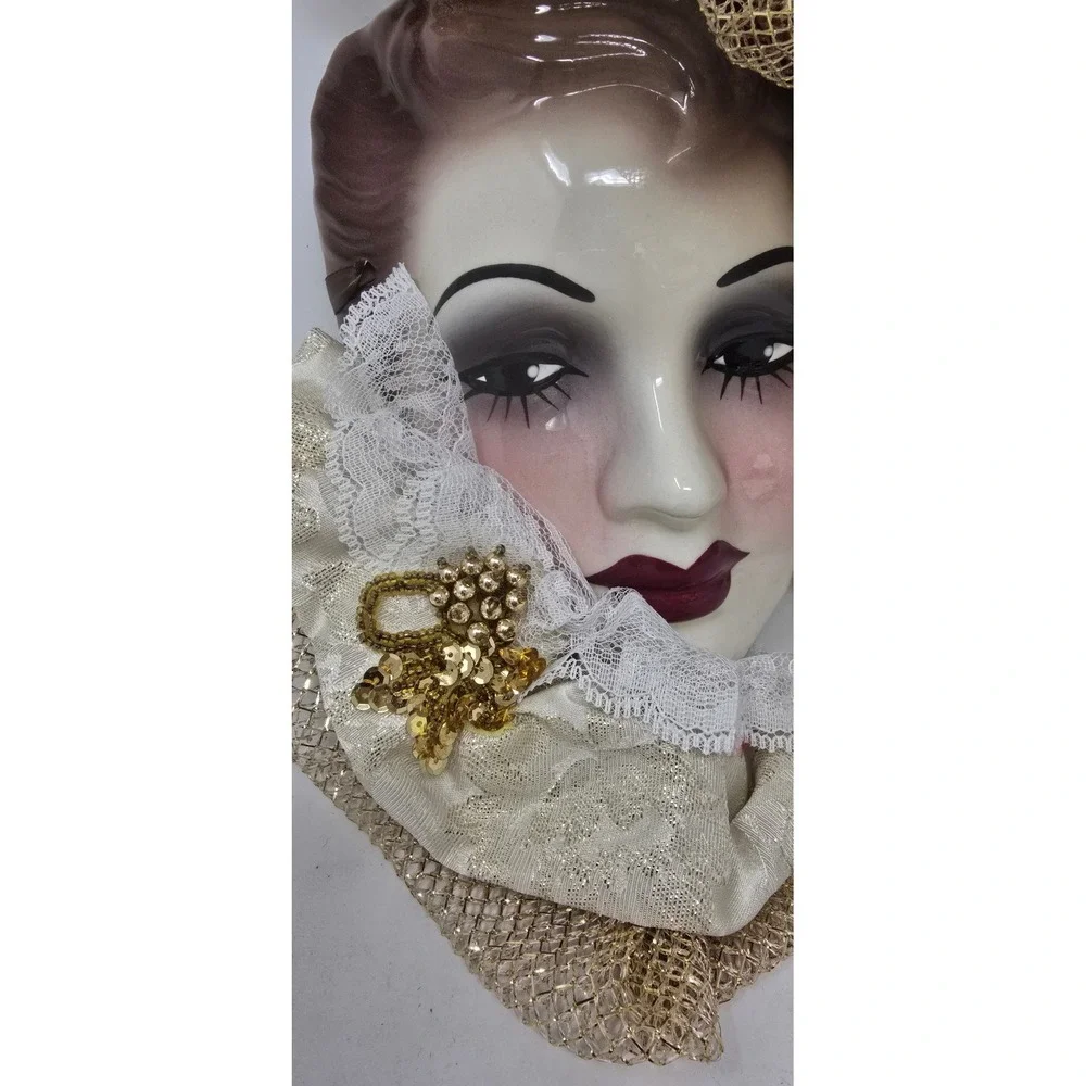 Vtg Unique Creations decorated porcelain lady face mask wall hanging venetian